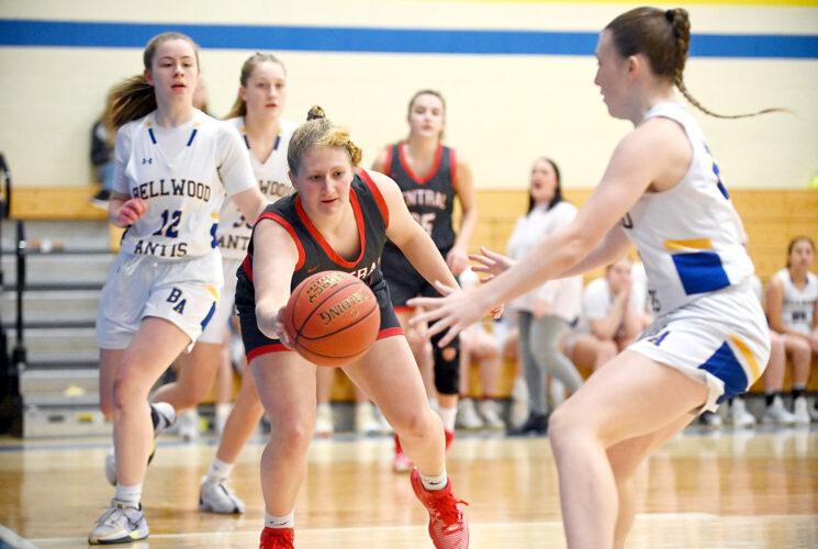 Lady Blue Devils use offense, defense to down Dragons
